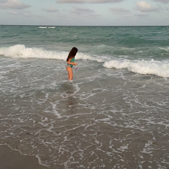 Meet your Posher, Stephanya - Picture 1 of 1